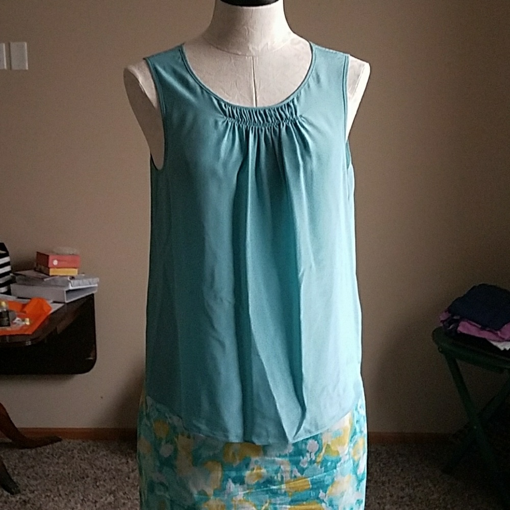Talbots sleeveless top